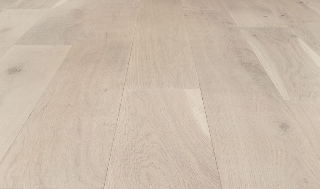 Featured Floor European Oak Ravenna, Europa Laminate Flooring Reviews